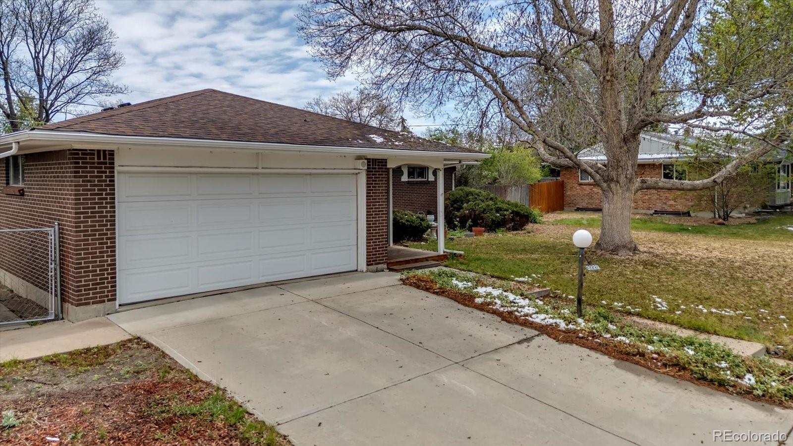 MLS Image #2 for 3220 s fulton court,denver, Colorado