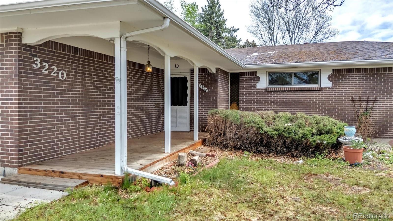 MLS Image #3 for 3220 s fulton court,denver, Colorado