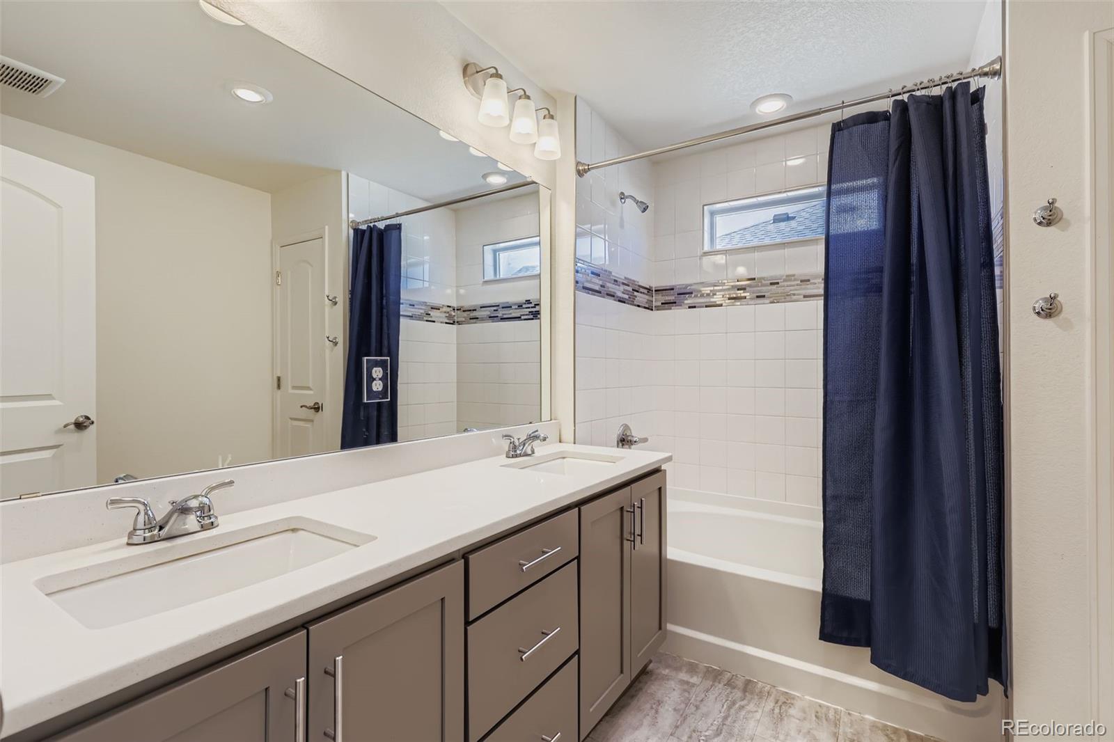 MLS Image #21 for 22238 e 45th place,aurora, Colorado