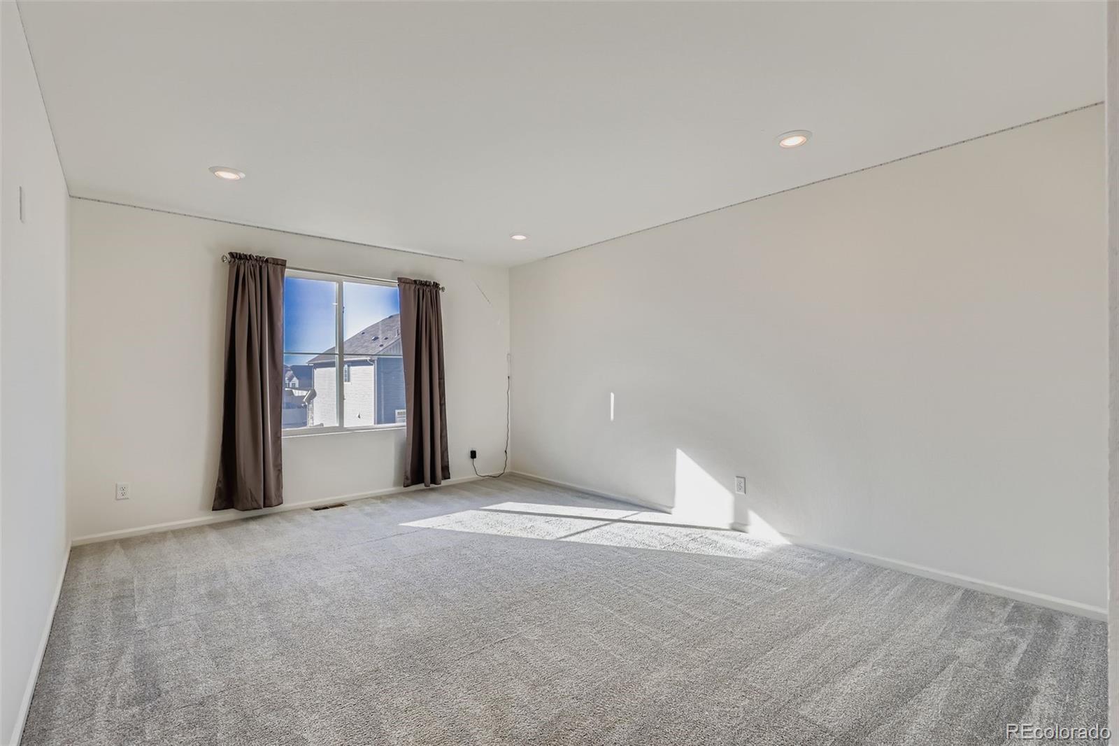 MLS Image #23 for 22238 e 45th place,aurora, Colorado