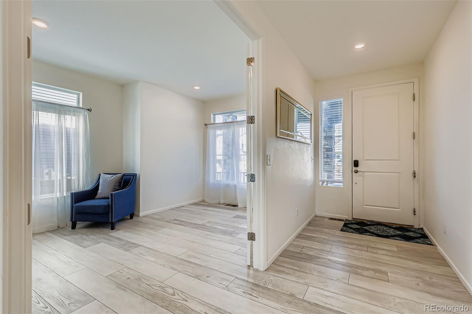 MLS Image #4 for 22238 e 45th place,aurora, Colorado