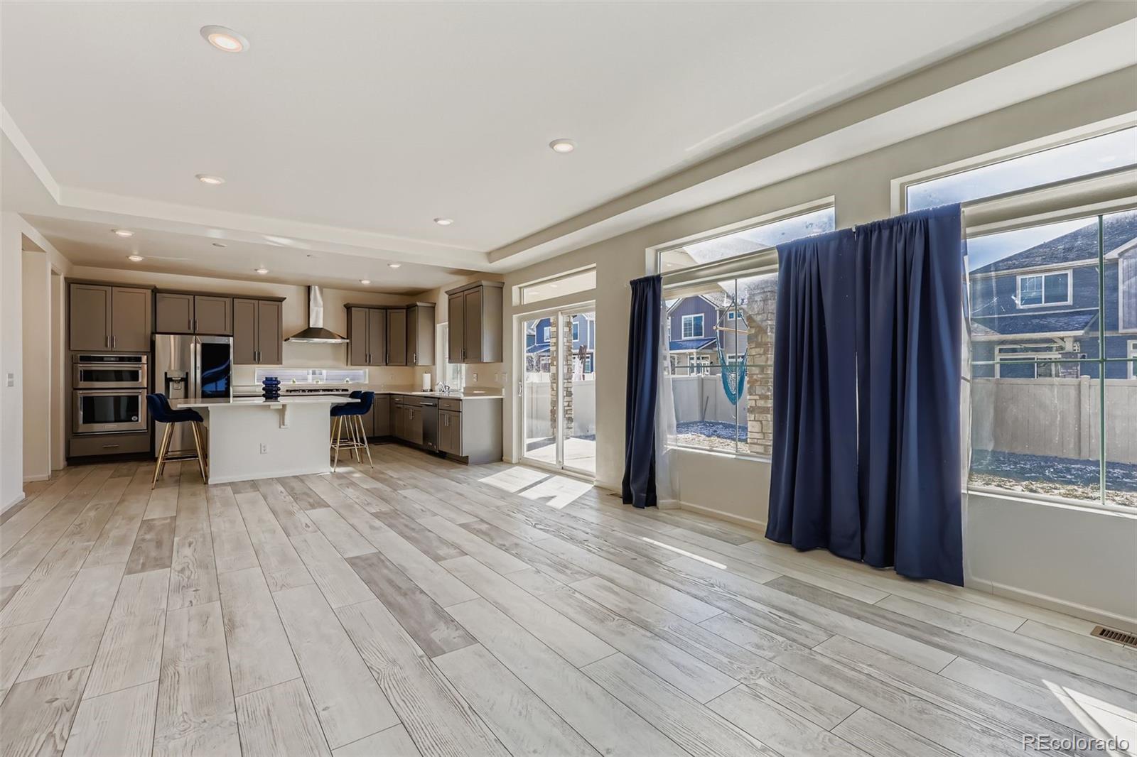 MLS Image #6 for 22238 e 45th place,aurora, Colorado