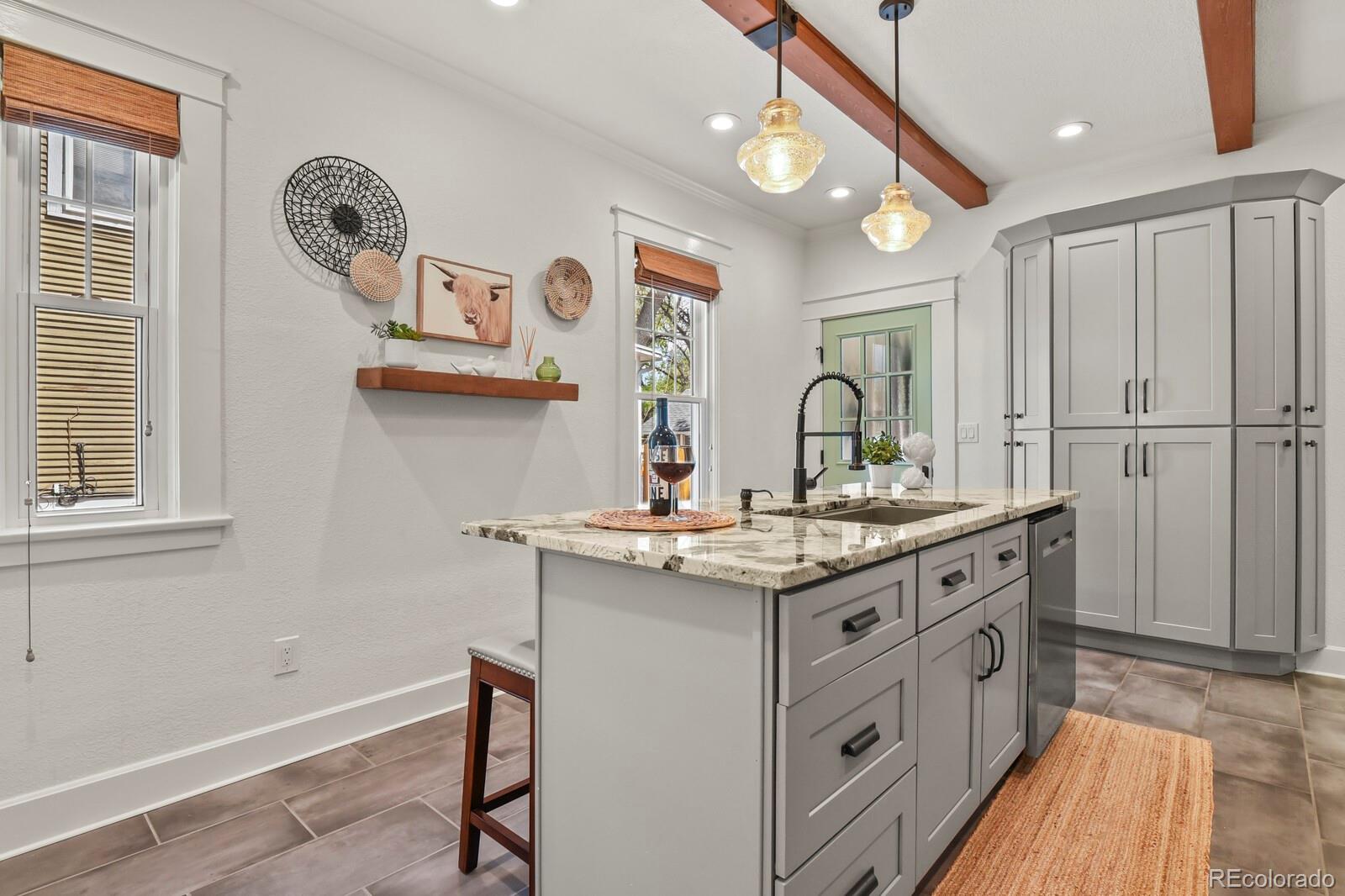 MLS Image #16 for 415 e san rafael street,colorado springs, Colorado