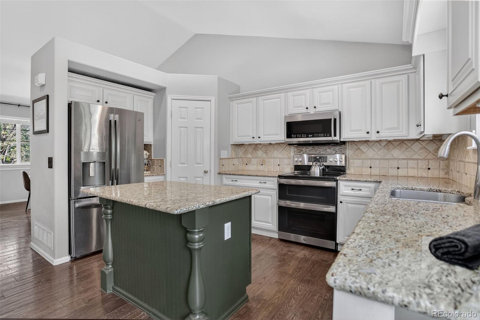 MLS Image #10 for 4044 s netherland street,aurora, Colorado