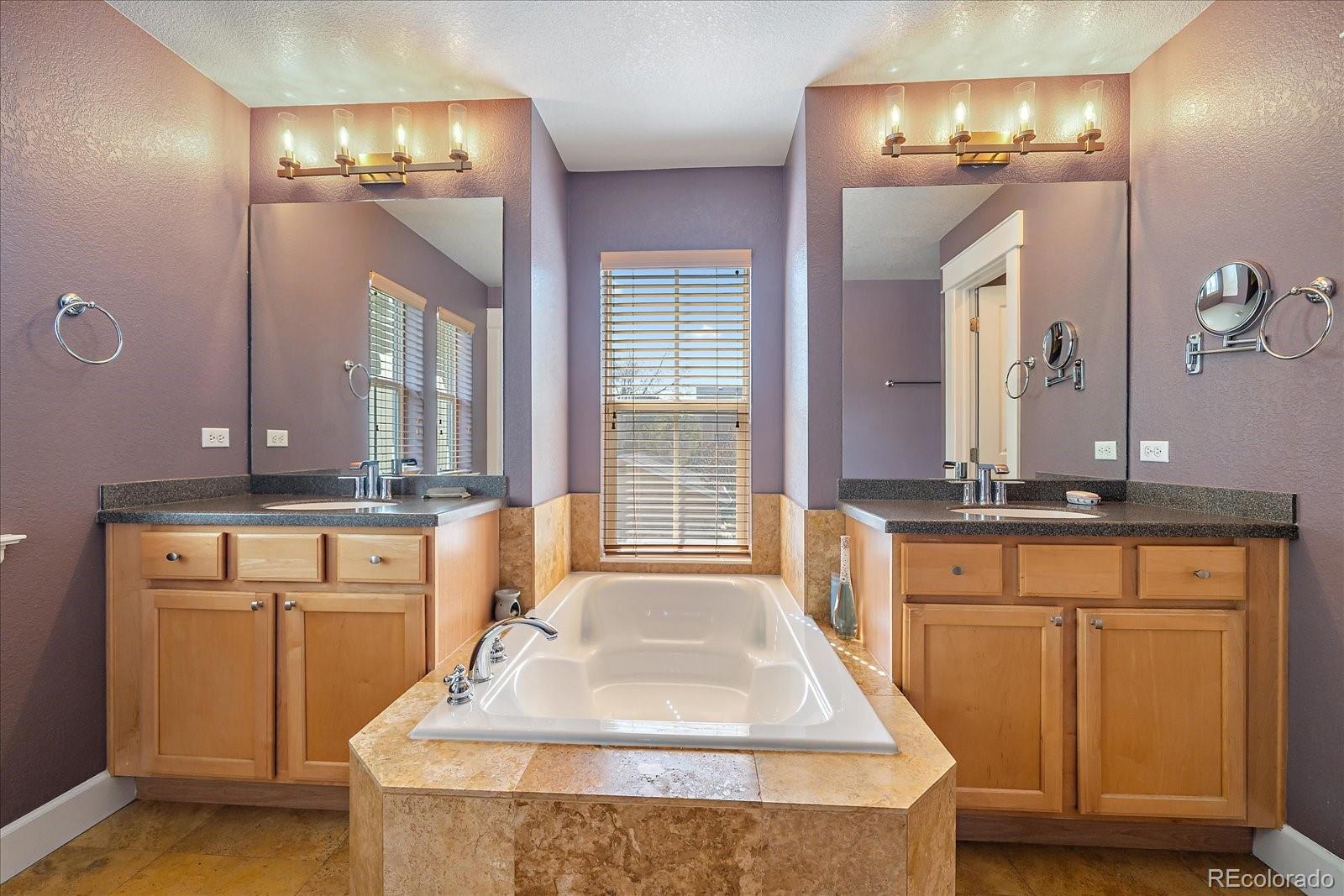 MLS Image #18 for 2825  akron street,denver, Colorado
