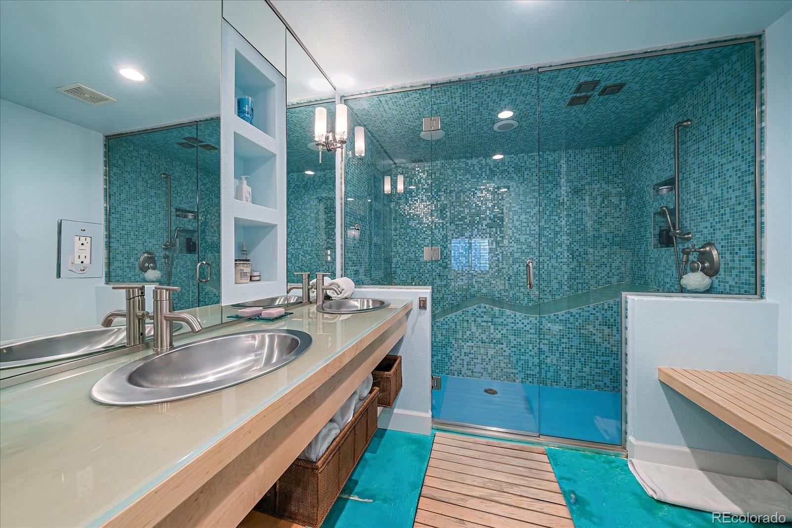 MLS Image #24 for 2825  akron street,denver, Colorado
