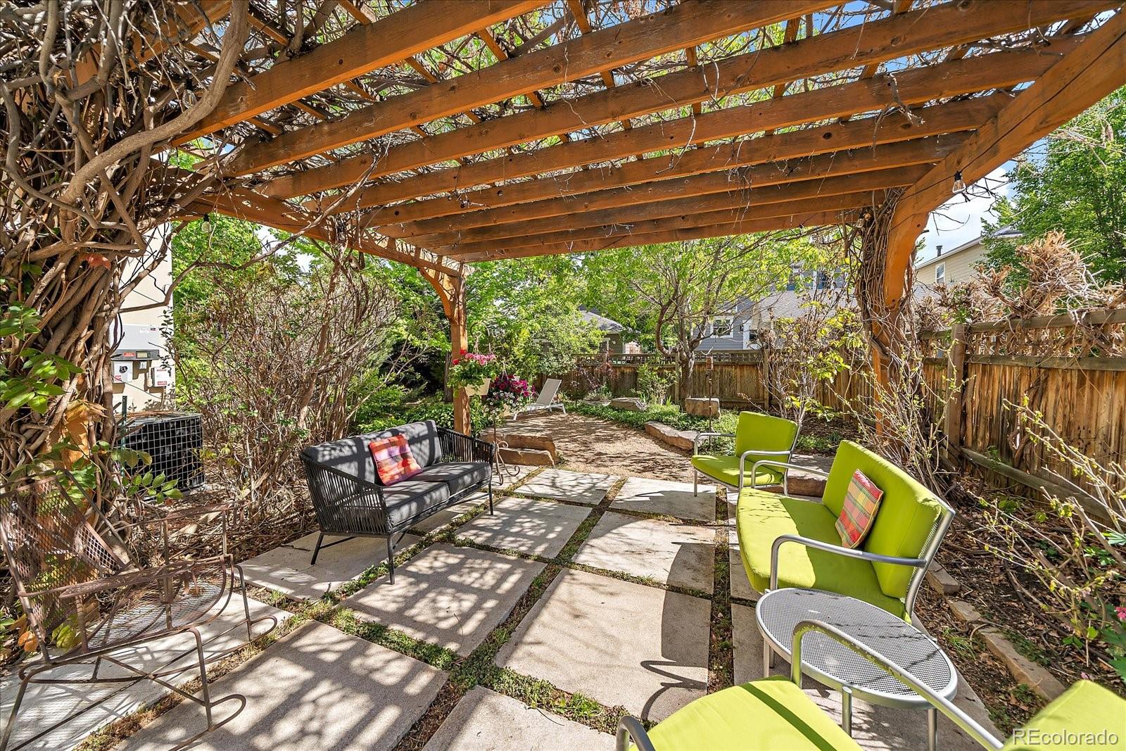 MLS Image #30 for 2825  akron street,denver, Colorado