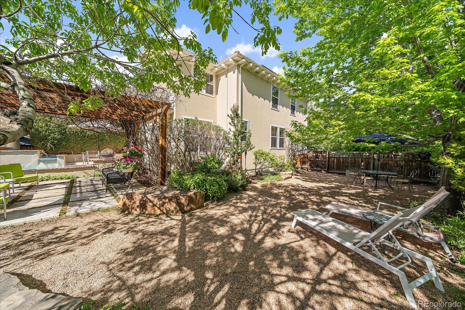 MLS Image #33 for 2825  akron street,denver, Colorado
