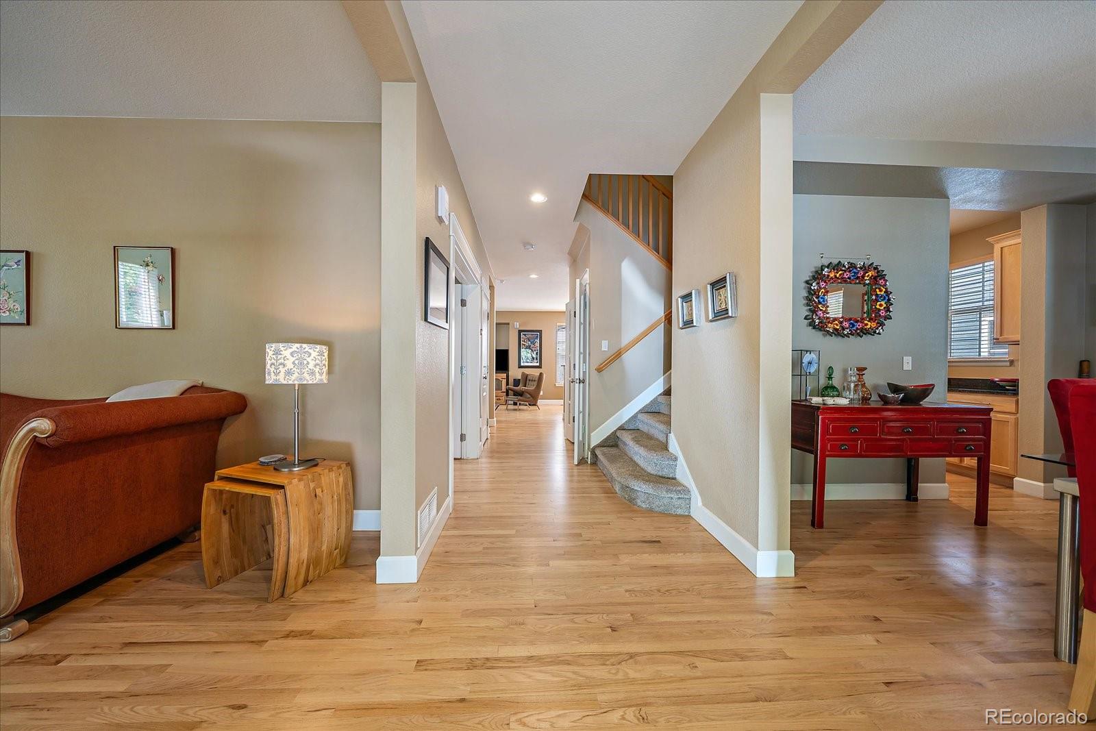 MLS Image #6 for 2825  akron street,denver, Colorado