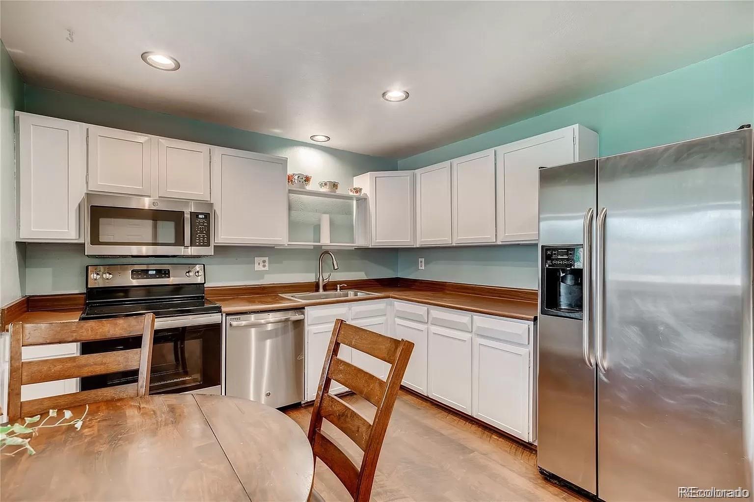 MLS Image #6 for 2863 s joplin court,aurora, Colorado
