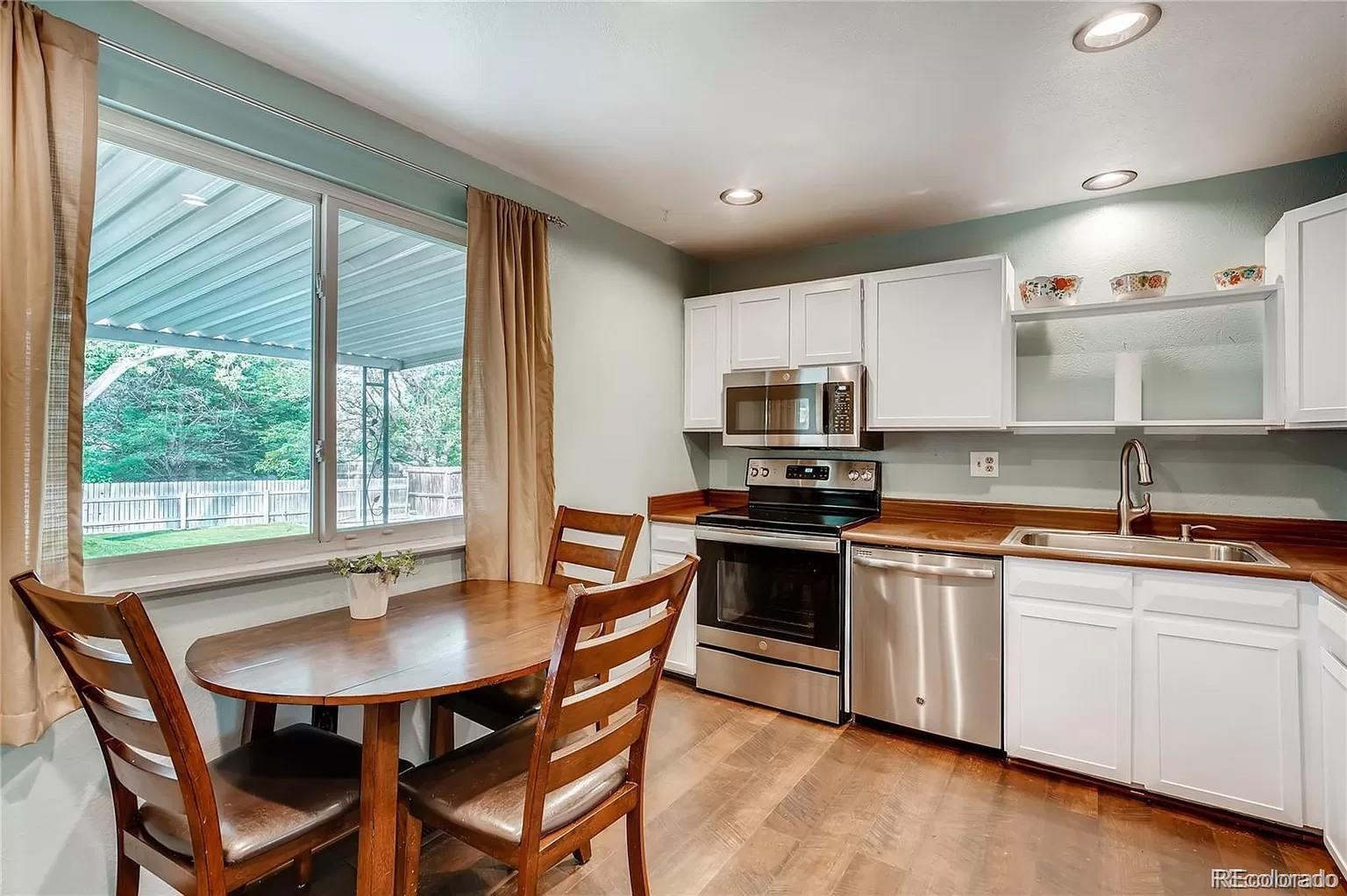 MLS Image #7 for 2863 s joplin court,aurora, Colorado