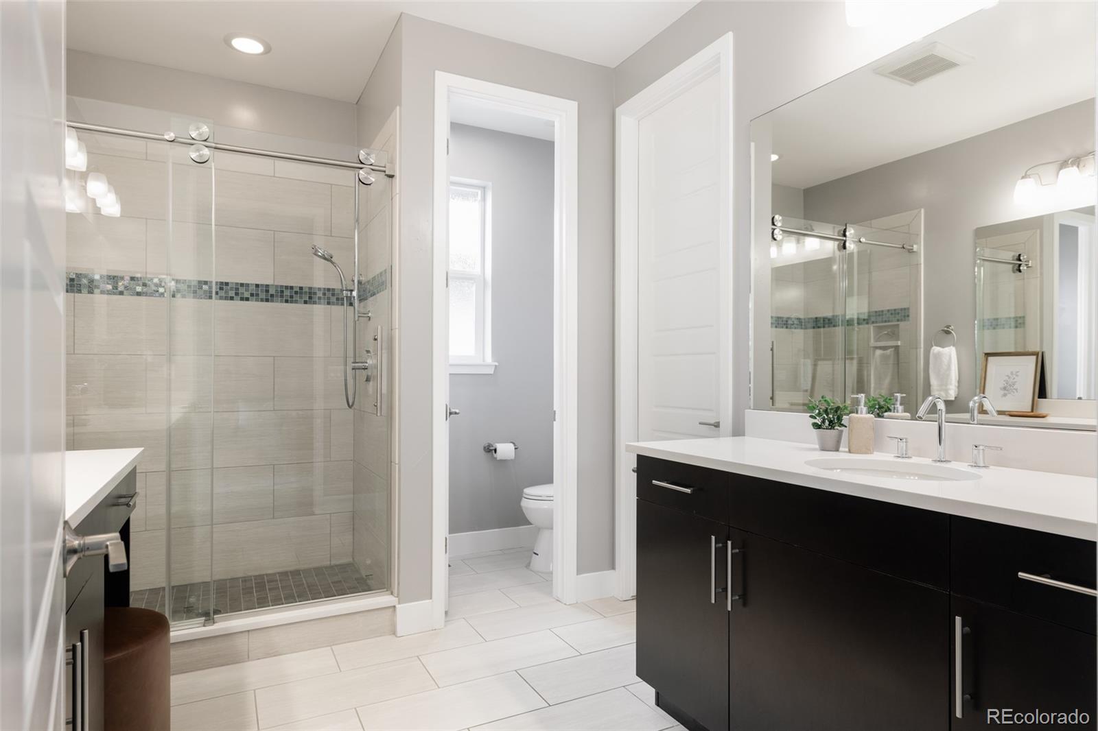 MLS Image #17 for 2831  joliet street,denver, Colorado