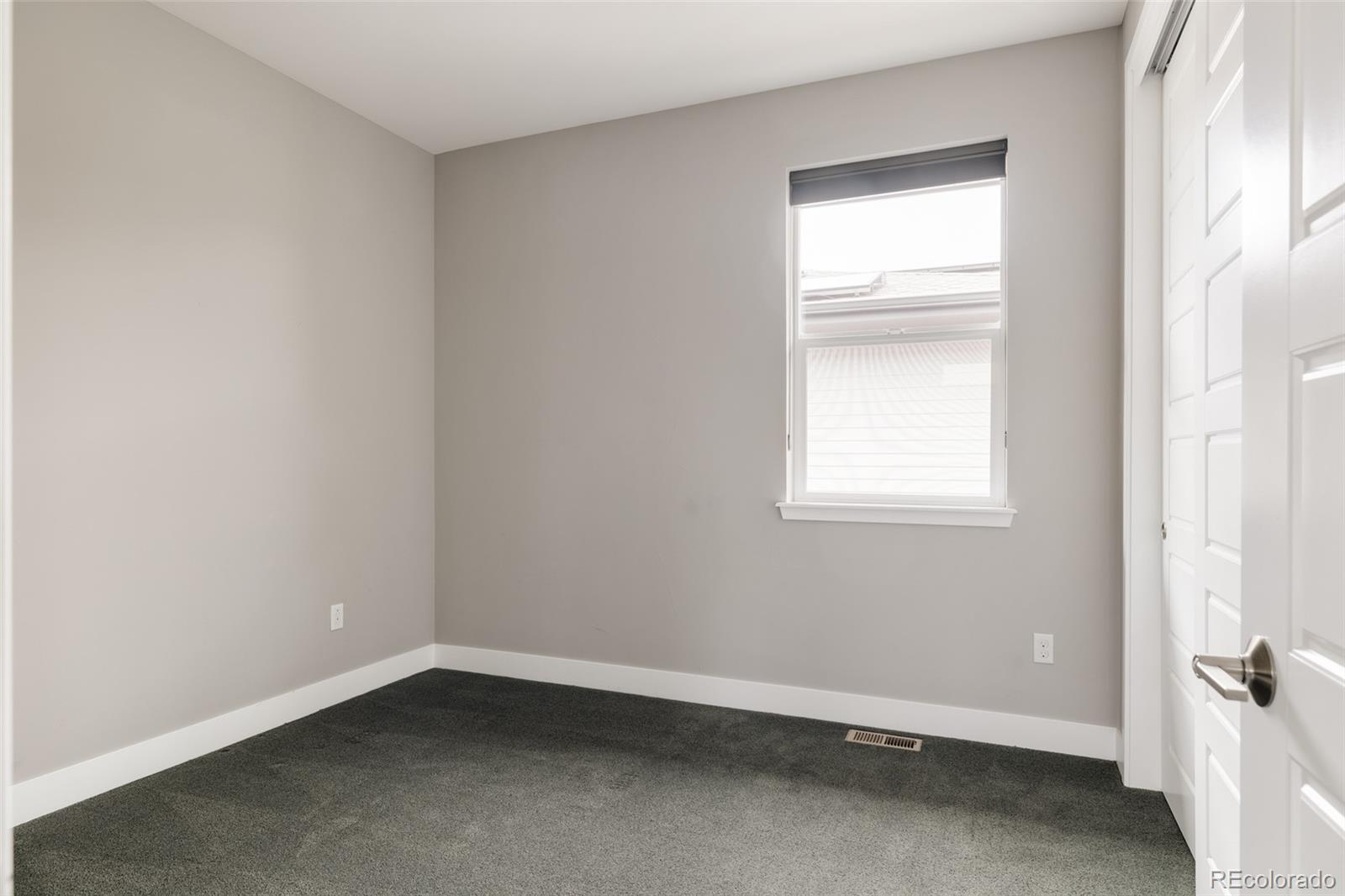 MLS Image #19 for 2831  joliet street,denver, Colorado