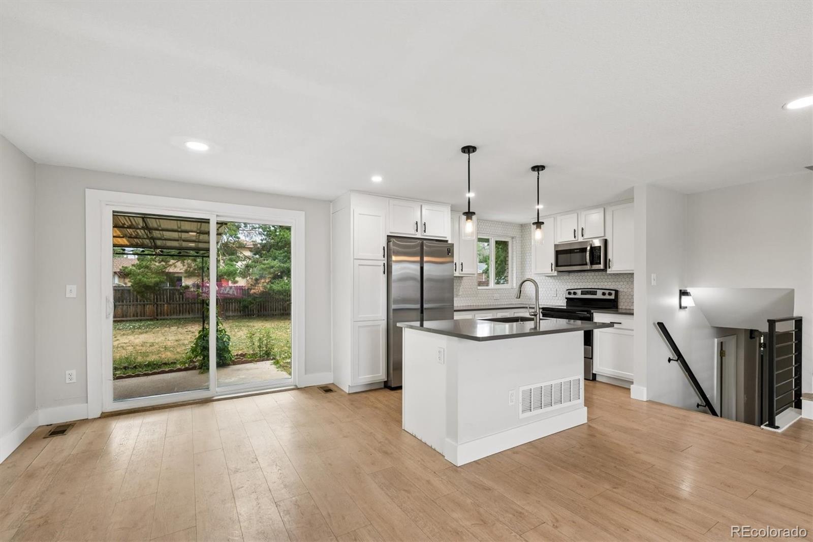 MLS Image #5 for 8419  ames street,arvada, Colorado