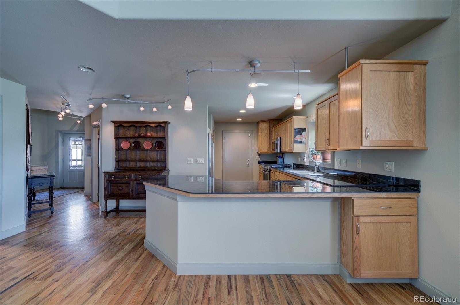 MLS Image #14 for 105  aberdeen bluff ,pueblo, Colorado