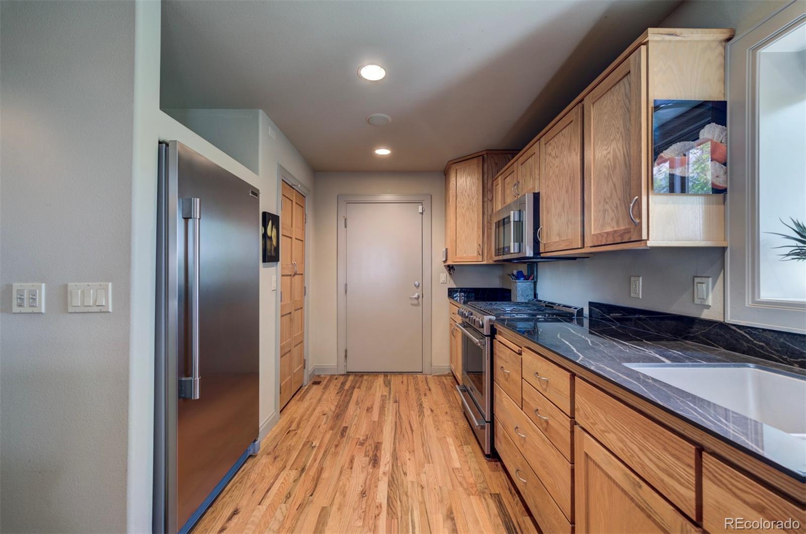 MLS Image #7 for 105  aberdeen bluff ,pueblo, Colorado