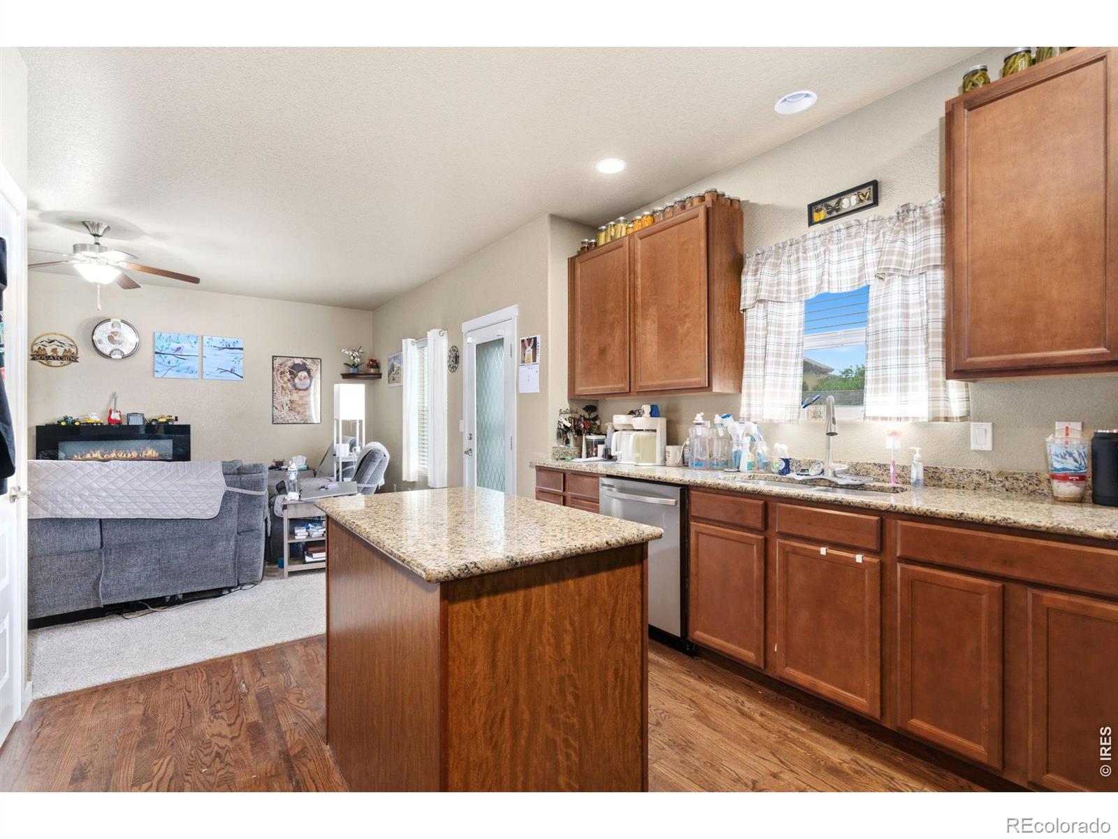 MLS Image #9 for 2701  hydra drive,loveland, Colorado