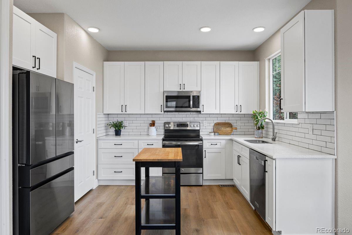 MLS Image #2 for 3207  green haven circle,highlands ranch, Colorado