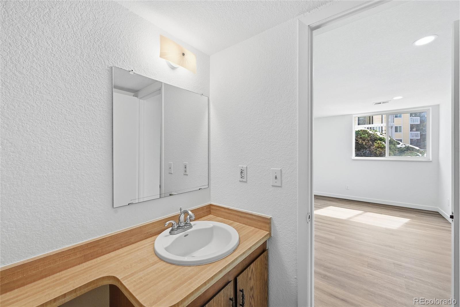 MLS Image #13 for 12450 e cornell avenue 104,aurora, Colorado