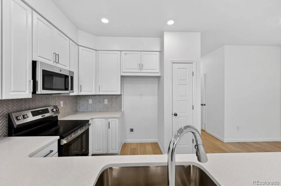 MLS Image #2 for 17157 w 91st lane,arvada, Colorado