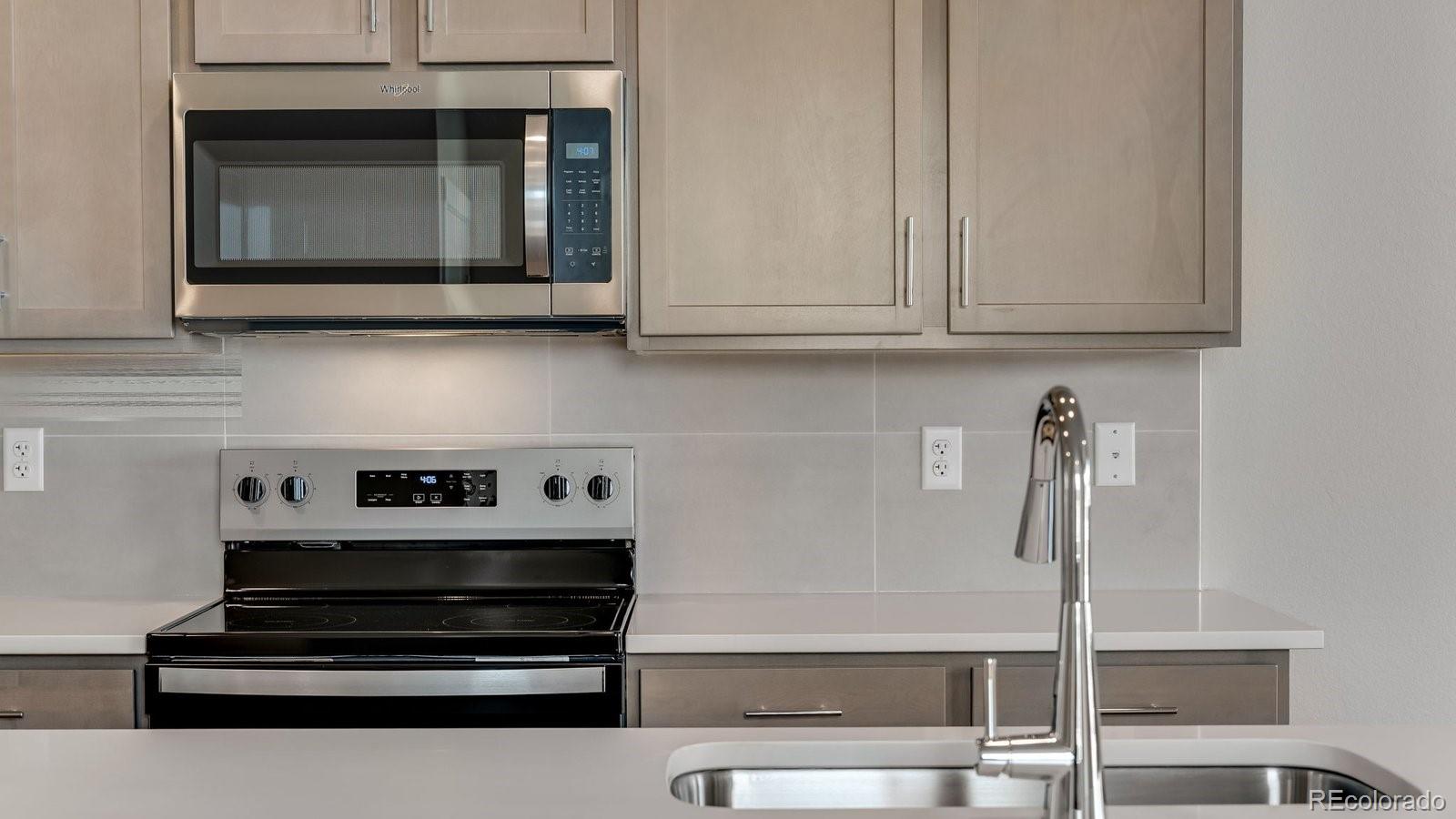 MLS Image #13 for 22624 e 6th place,aurora, Colorado