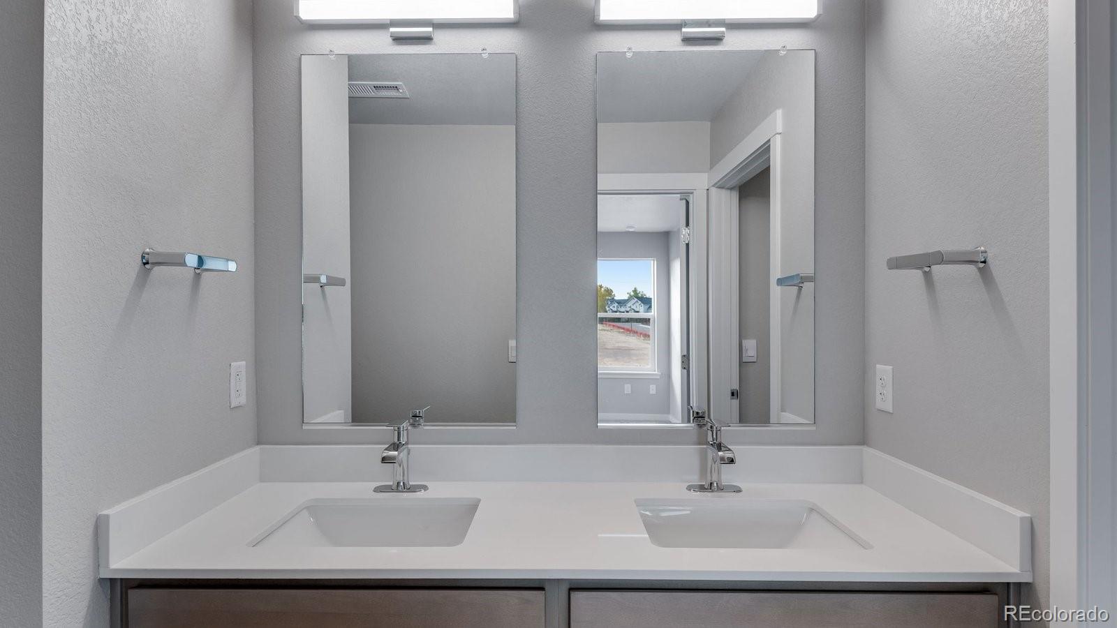 MLS Image #30 for 22624 e 6th place,aurora, Colorado