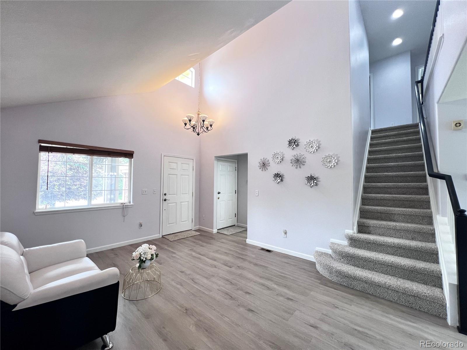 MLS Image #3 for 16184 e hinsdale avenue,aurora, Colorado