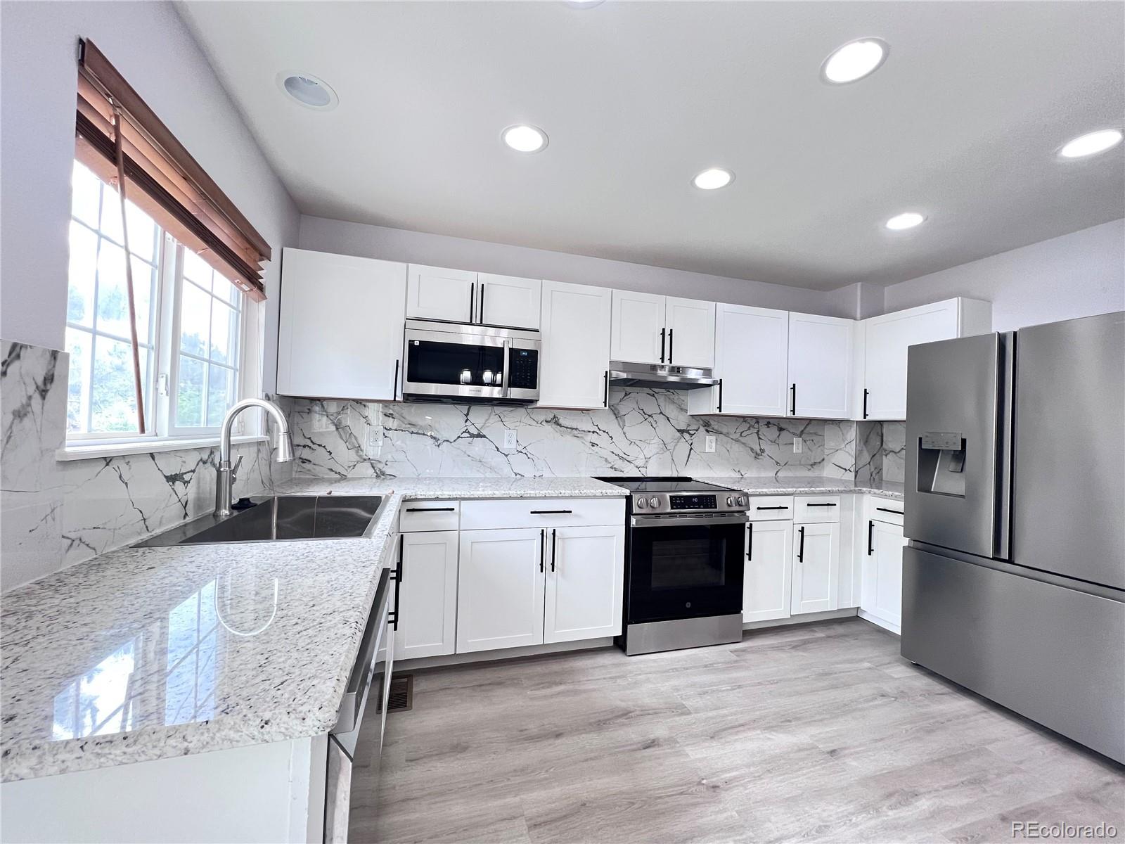 MLS Image #6 for 16184 e hinsdale avenue,aurora, Colorado