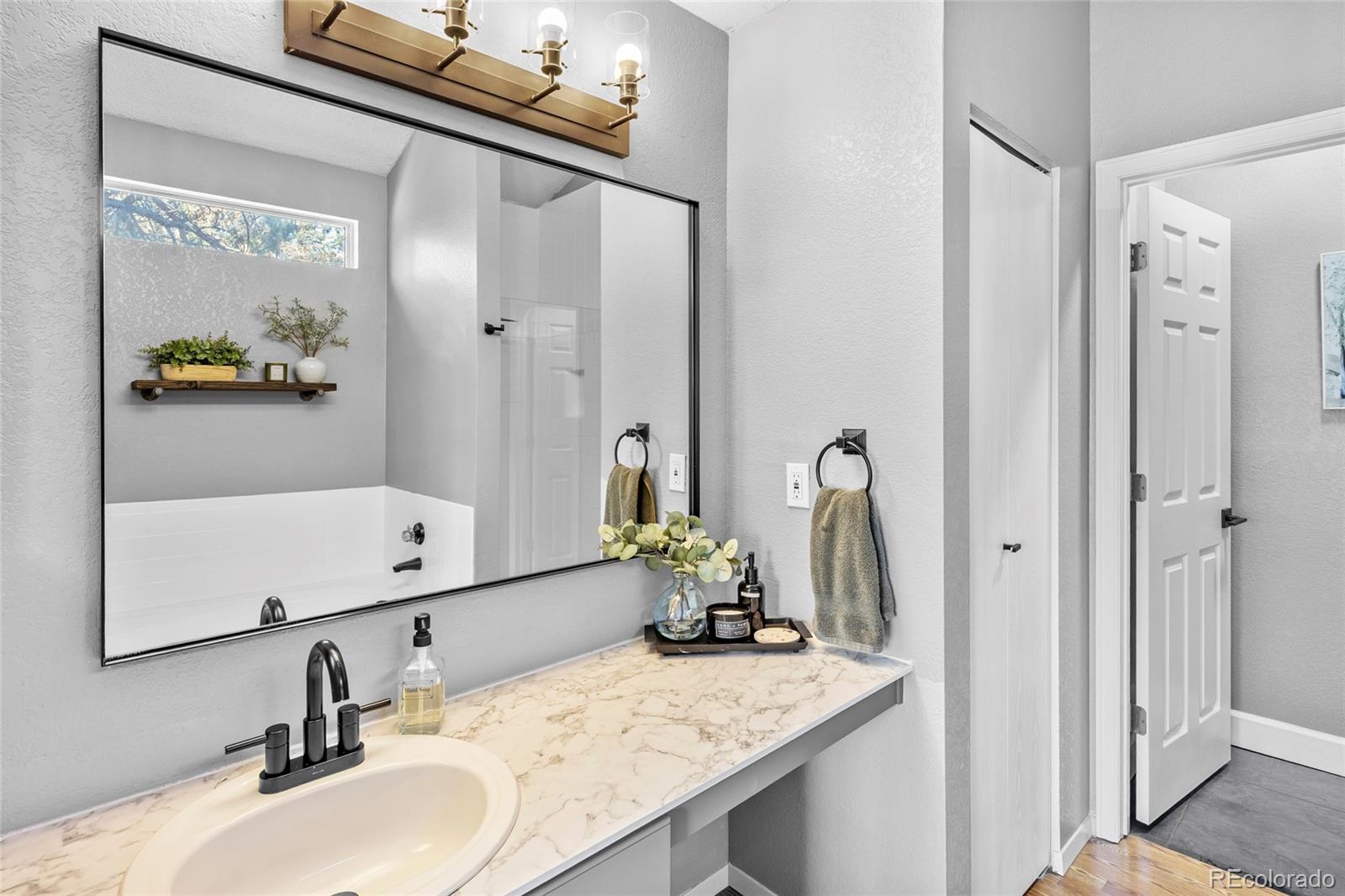 MLS Image #25 for 6001 s yosemite street e205,greenwood village, Colorado