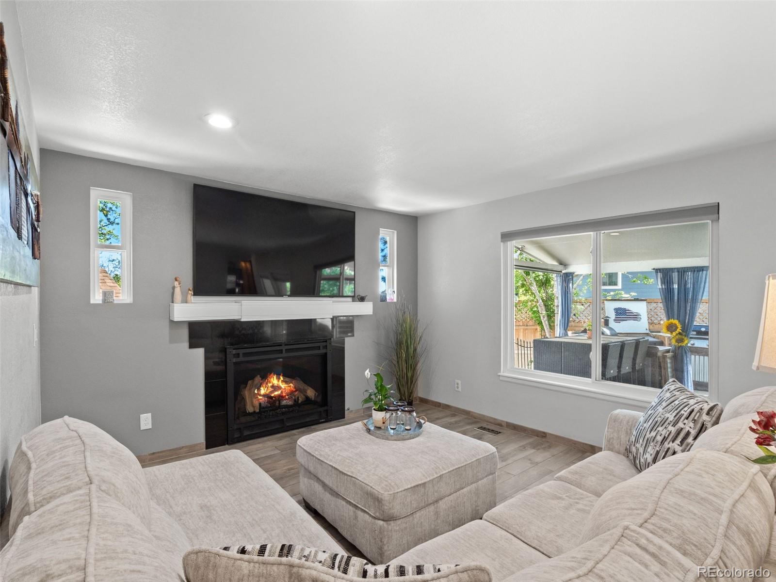 MLS Image #15 for 12162 w lake avenue,littleton, Colorado