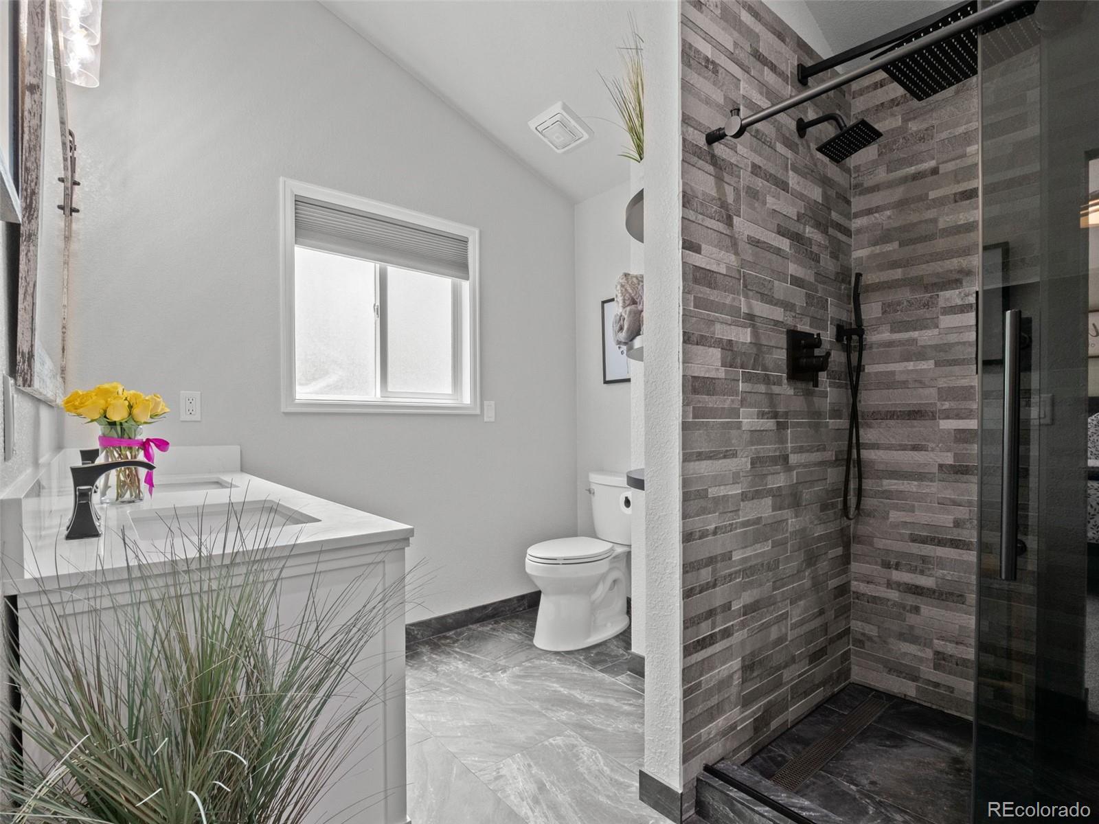 MLS Image #26 for 12162 w lake avenue,littleton, Colorado