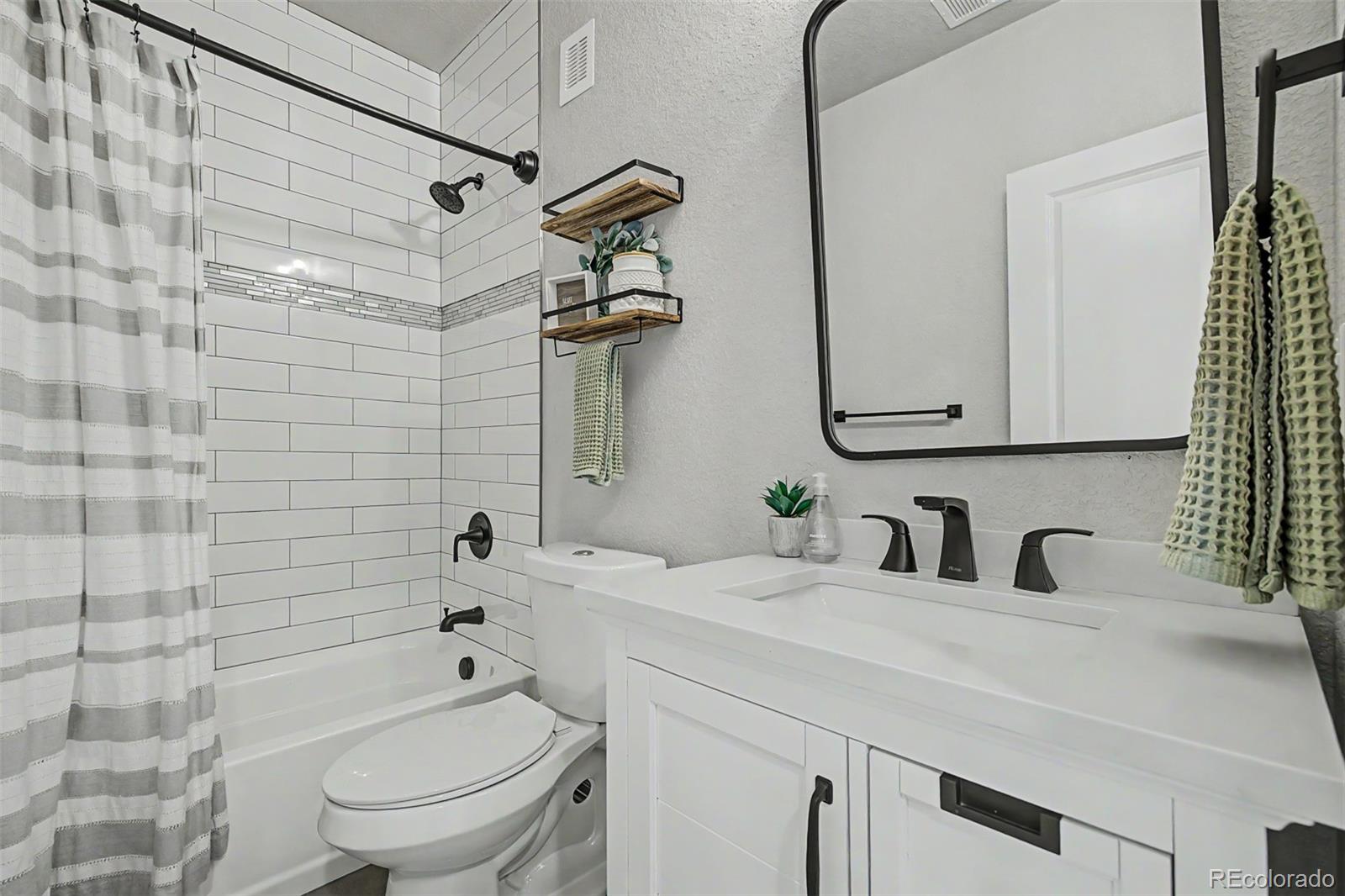 MLS Image #29 for 7297 s scottsburg way,aurora, Colorado