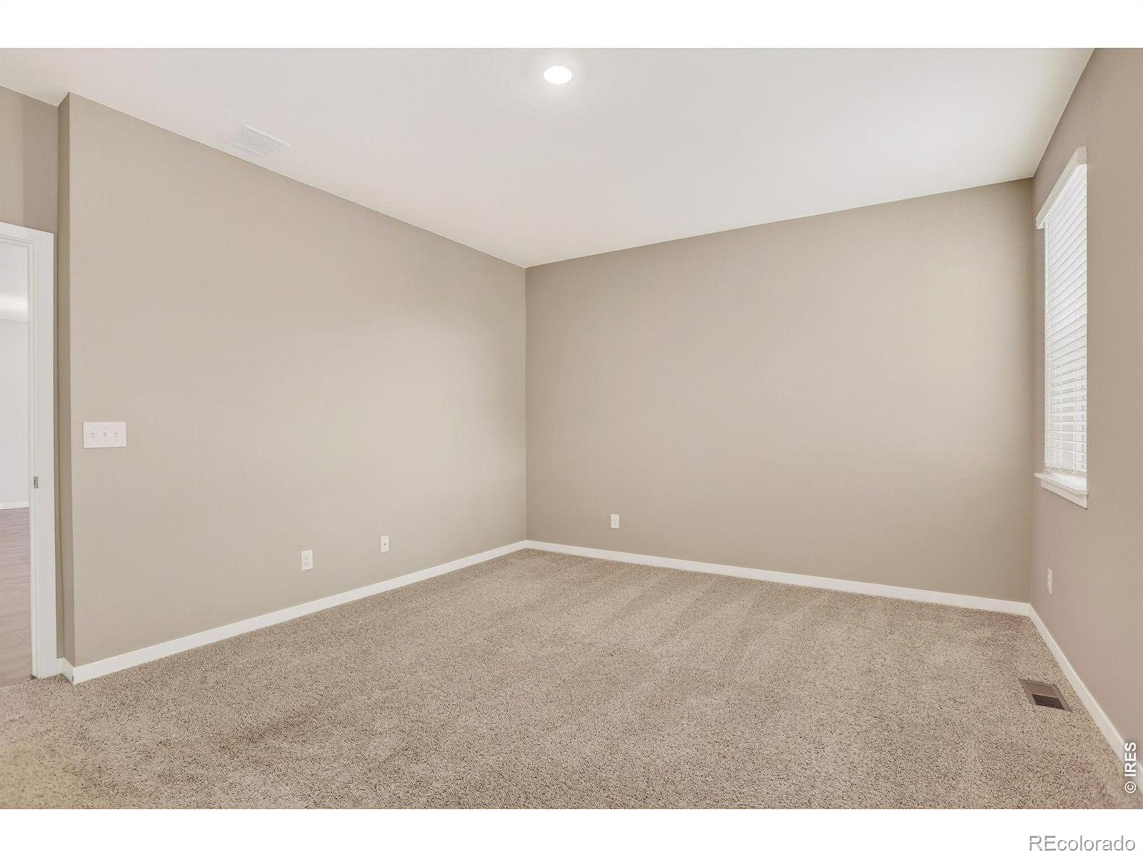 MLS Image #23 for 1944  thundercloud drive,windsor, Colorado