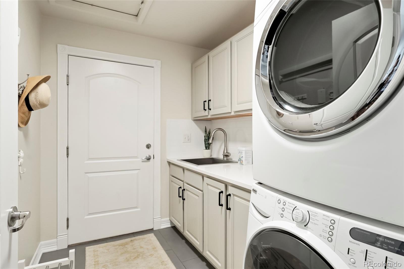 MLS Image #23 for 10198 e 28th avenue,denver, Colorado
