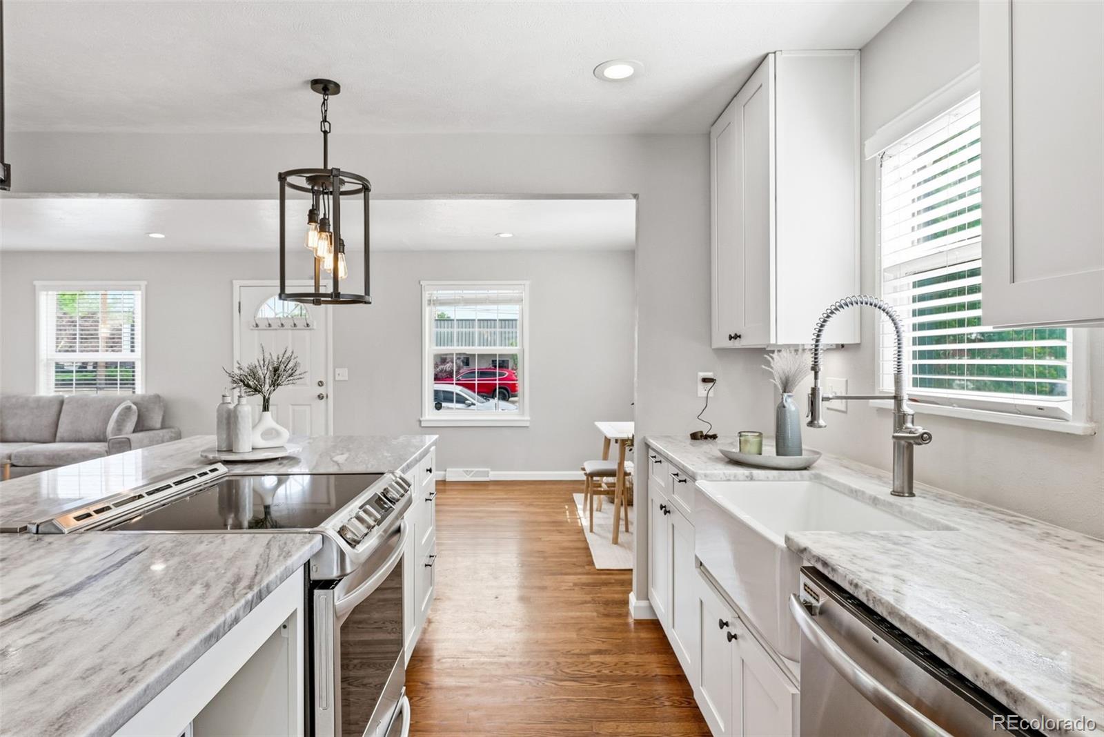 MLS Image #12 for 1890 w 52nd avenue,denver, Colorado