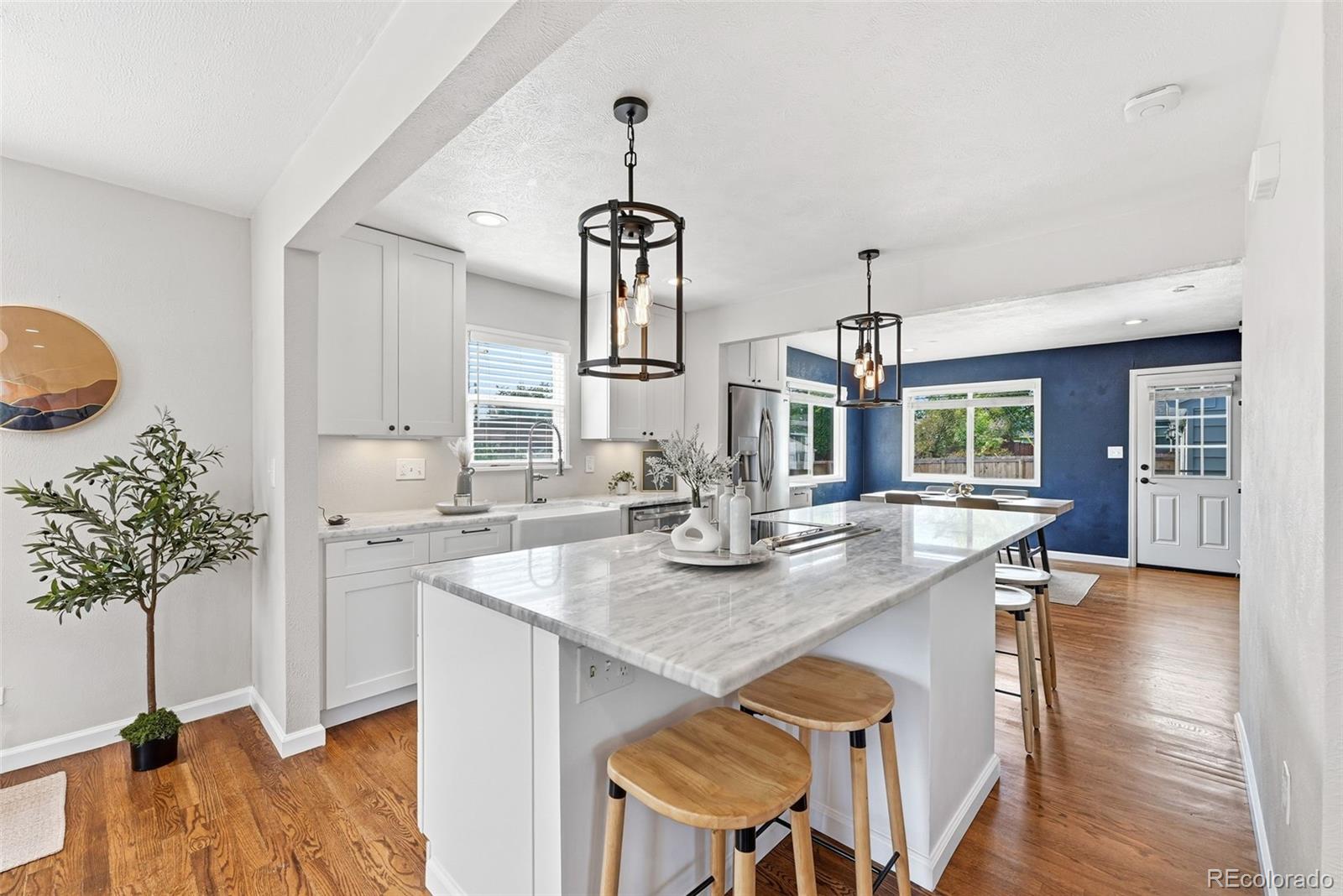 MLS Image #9 for 1890 w 52nd avenue,denver, Colorado