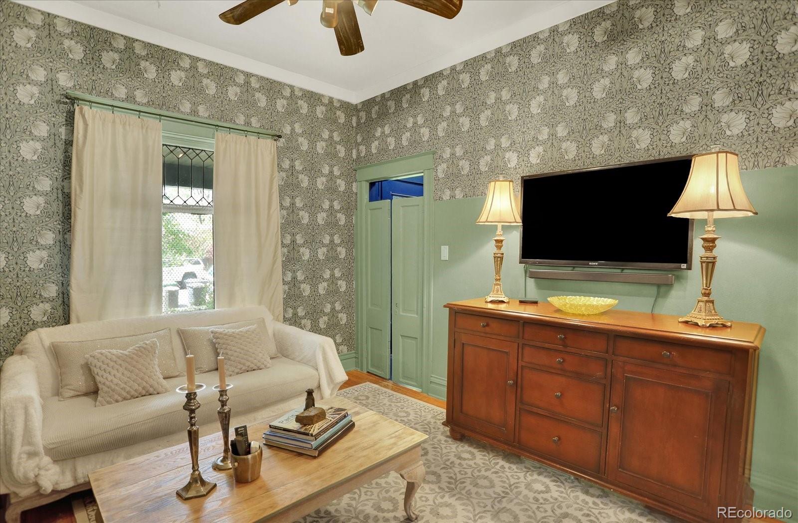 MLS Image #7 for 260 s corona street,denver, Colorado