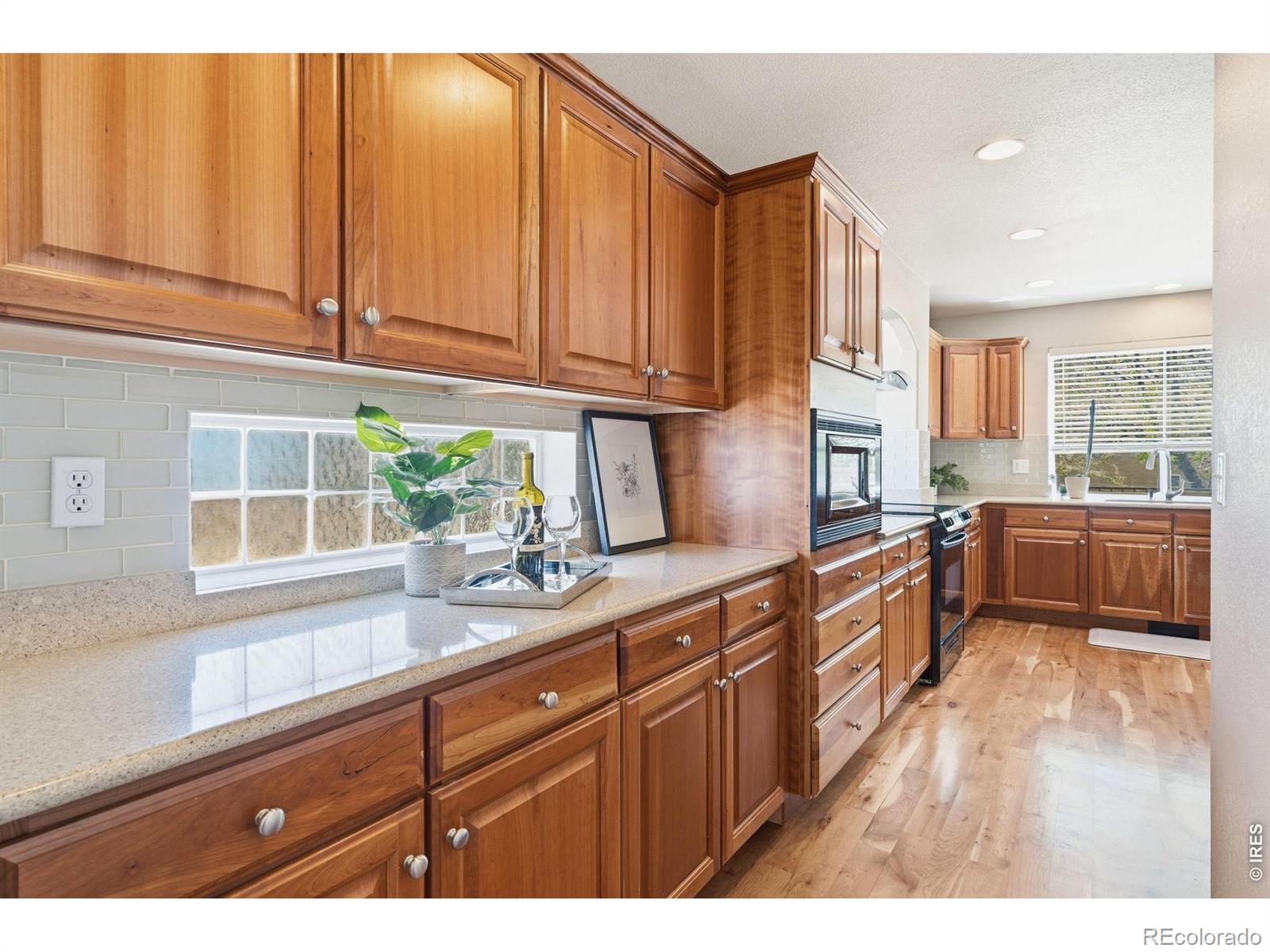 MLS Image #12 for 4582  longs court,broomfield, Colorado
