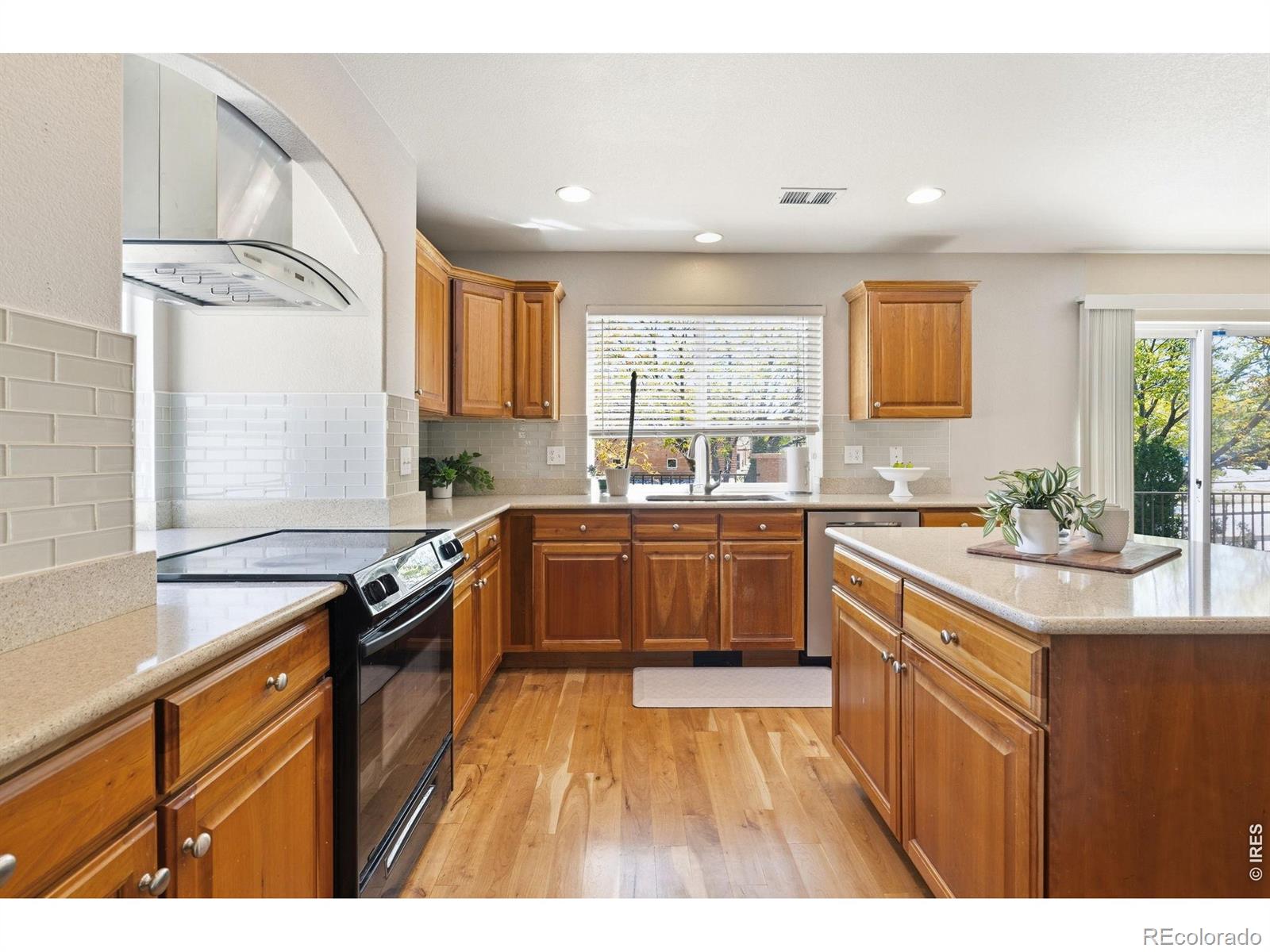 MLS Image #20 for 4582  longs court,broomfield, Colorado