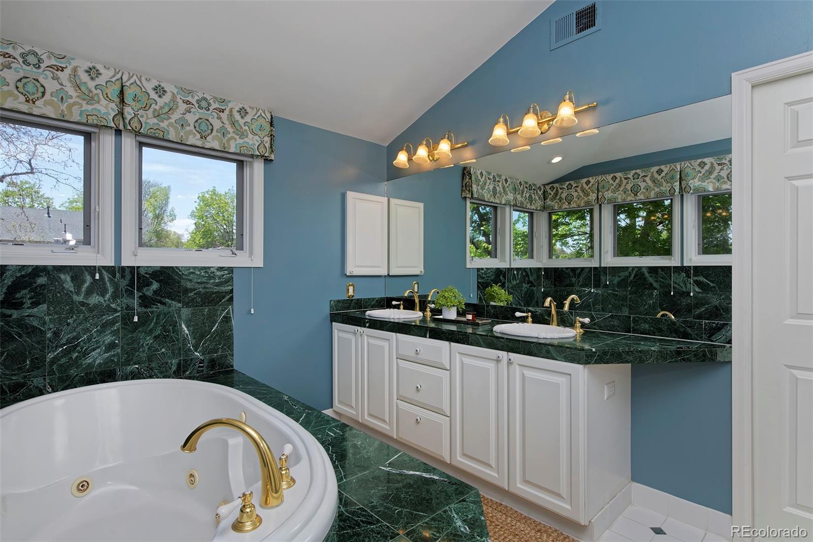 MLS Image #27 for 435  forest street,denver, Colorado