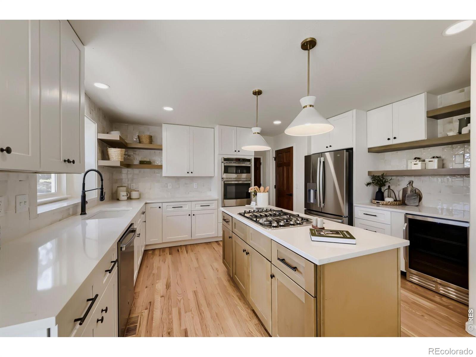 MLS Image #9 for 19882 e geddes place,centennial, Colorado