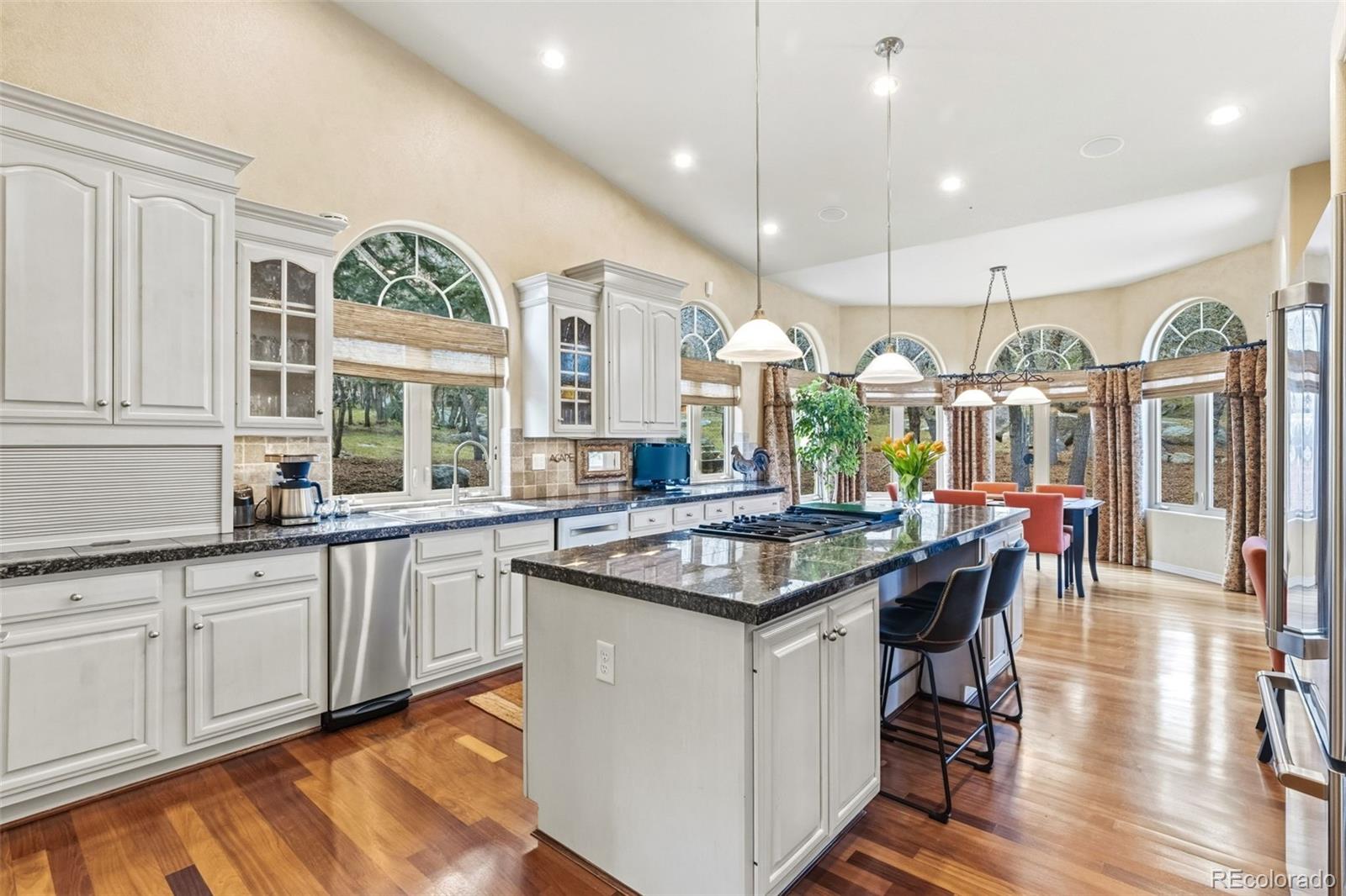 MLS Image #10 for 444  darlington way,colorado springs, Colorado