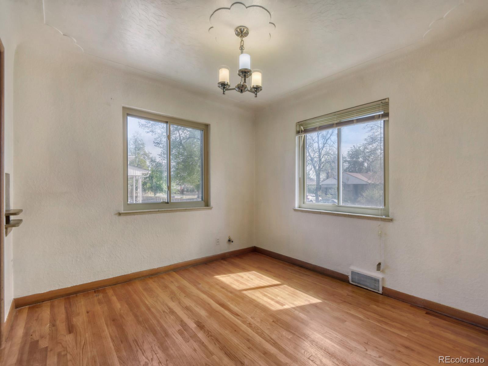 MLS Image #11 for 1065  lansing street,aurora, Colorado