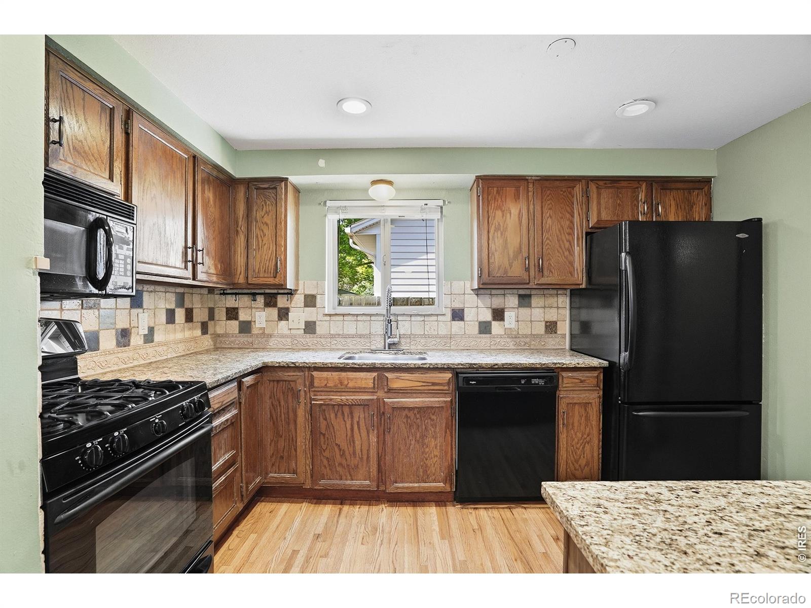 MLS Image #14 for 1689  geneva circle,longmont, Colorado