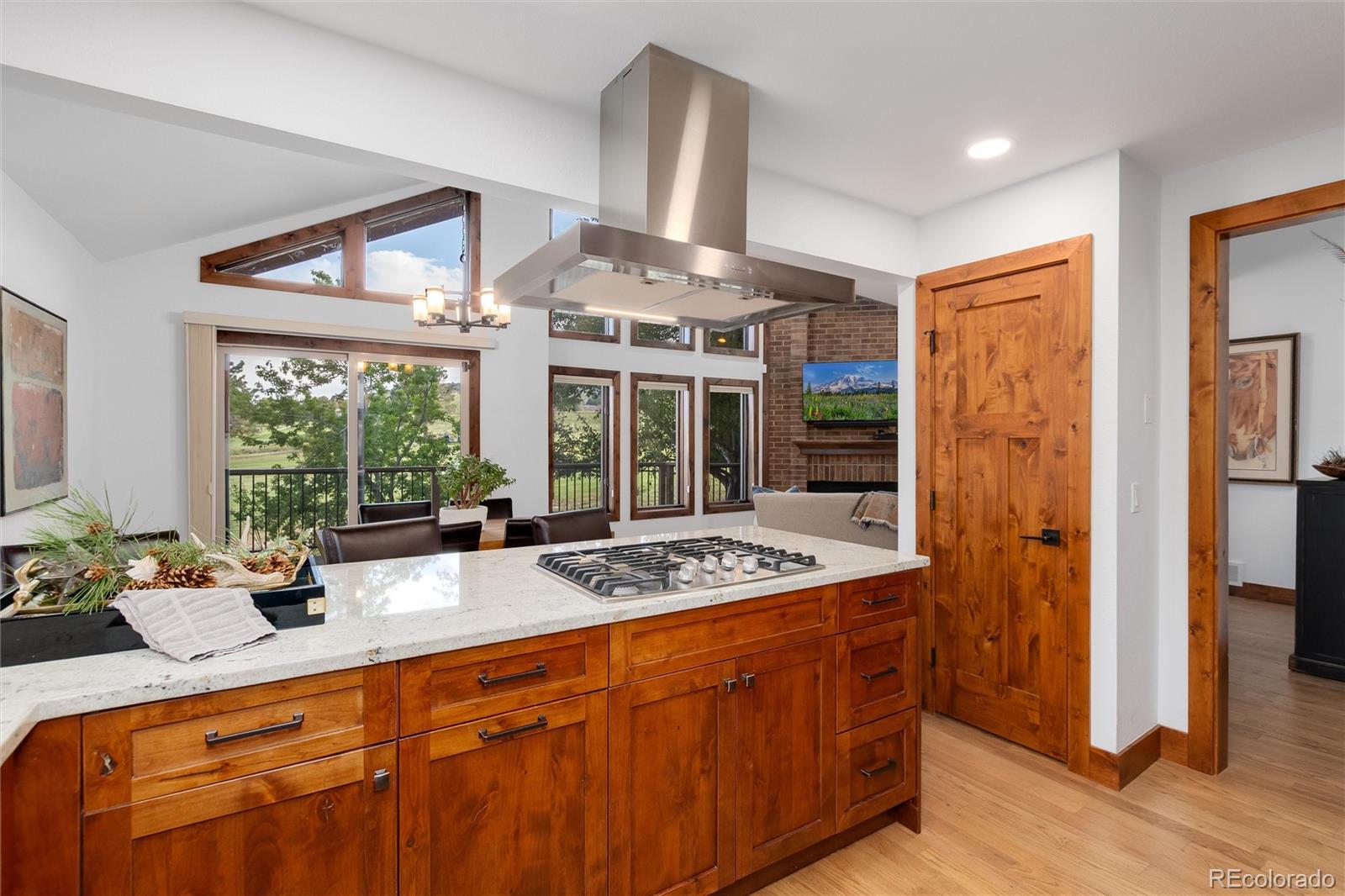 MLS Image #14 for 16066  double eagle drive,morrison, Colorado