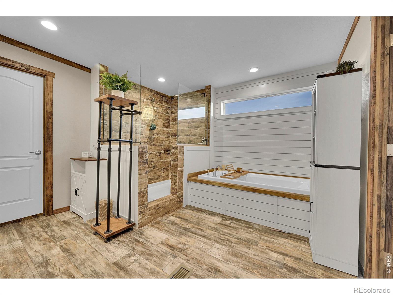 MLS Image #29 for 41219  county road 84 ,briggsdale, Colorado
