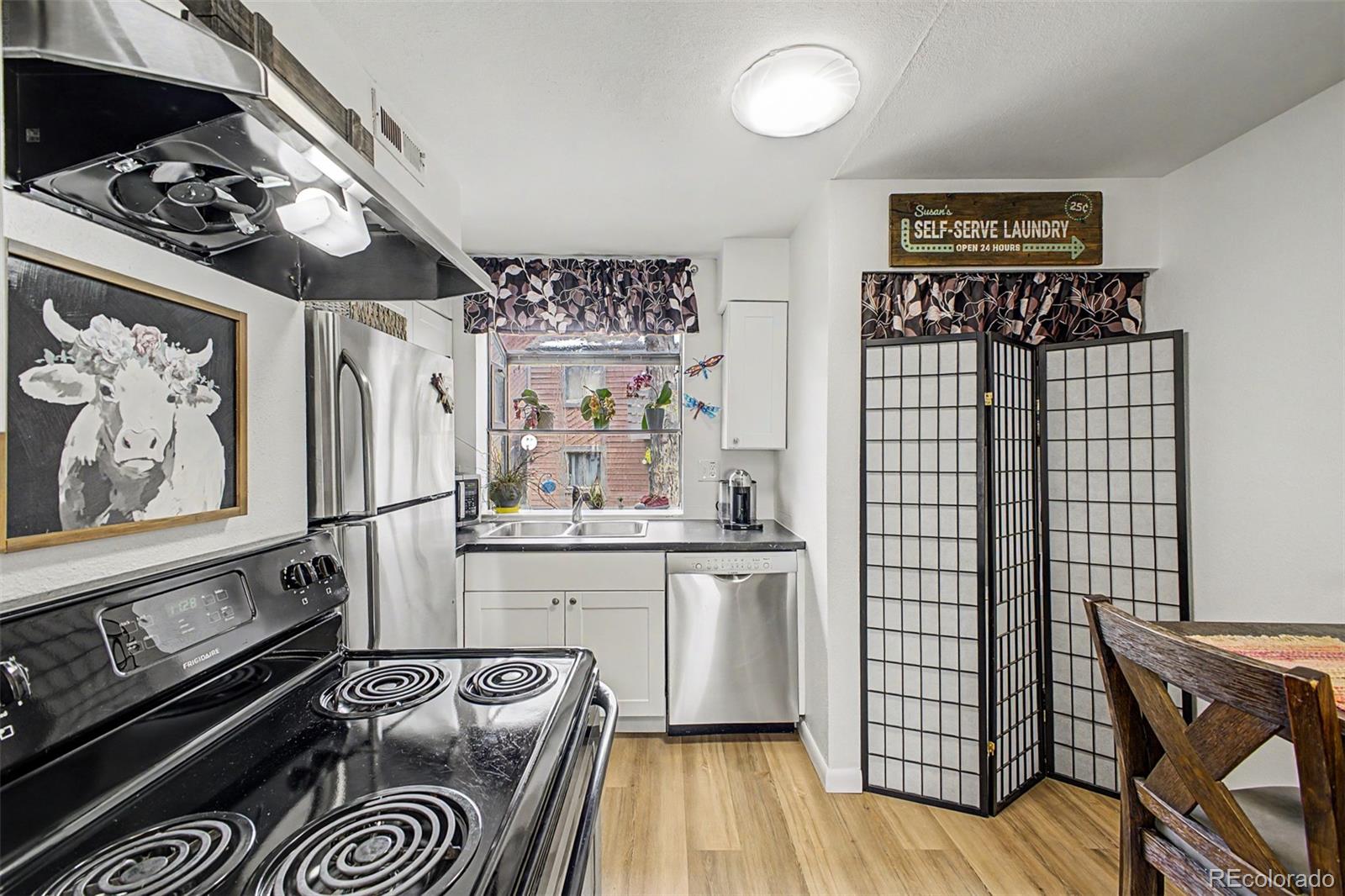MLS Image #14 for 333 w lehow avenue 13,englewood, Colorado