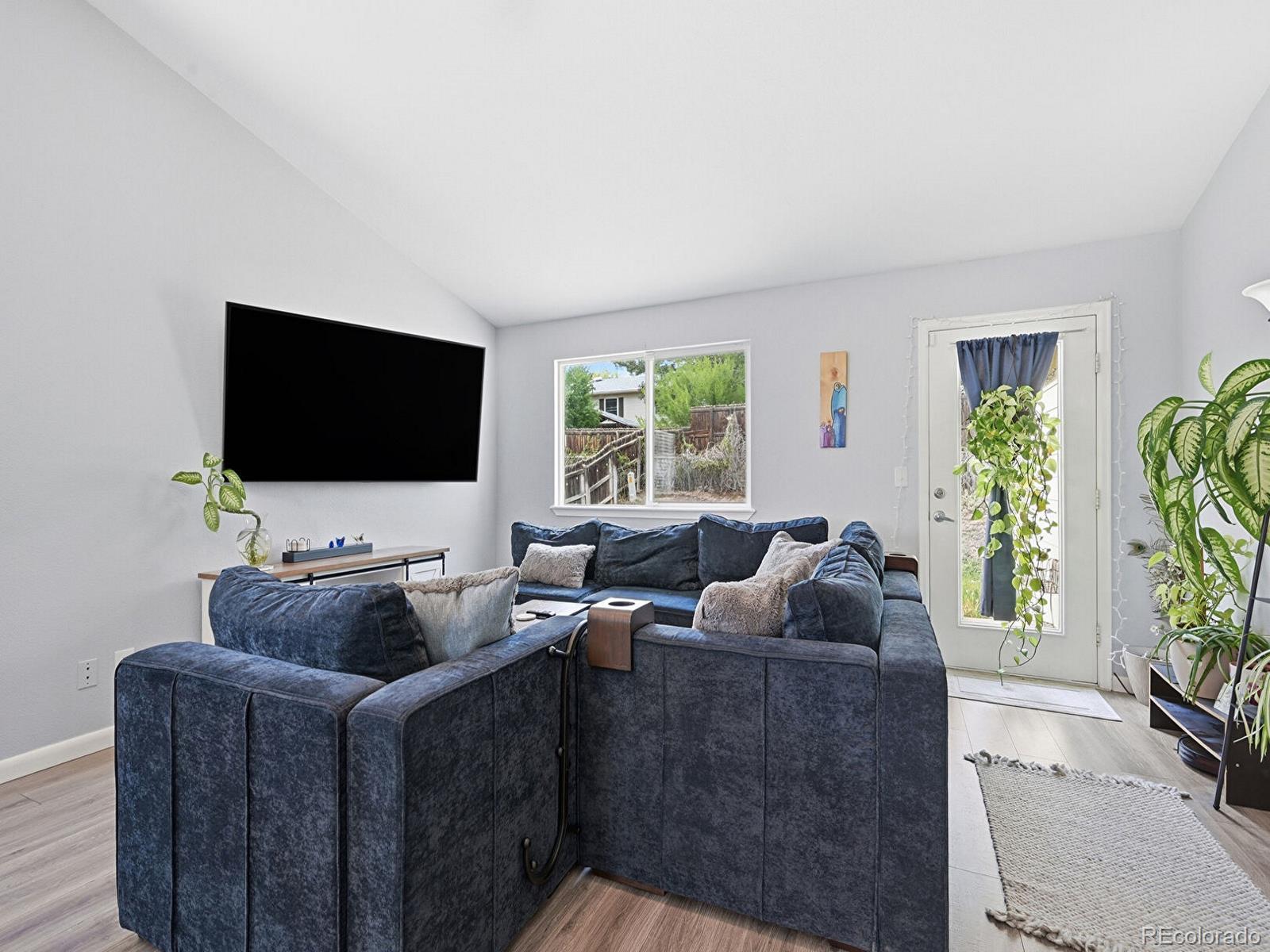 MLS Image #12 for 887 w 96th place,thornton, Colorado