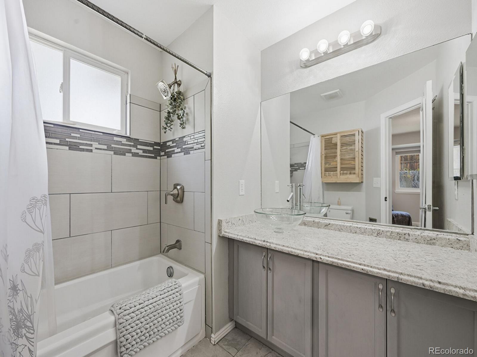 MLS Image #17 for 887 w 96th place,thornton, Colorado