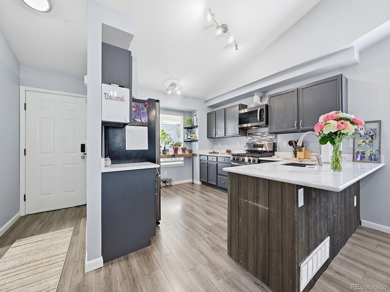 MLS Image #6 for 887 w 96th place,thornton, Colorado